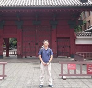 姓名：賴俊生職稱：輔導室主任信箱：mk1133@mksh.phc.edu.tw分機號碼：631